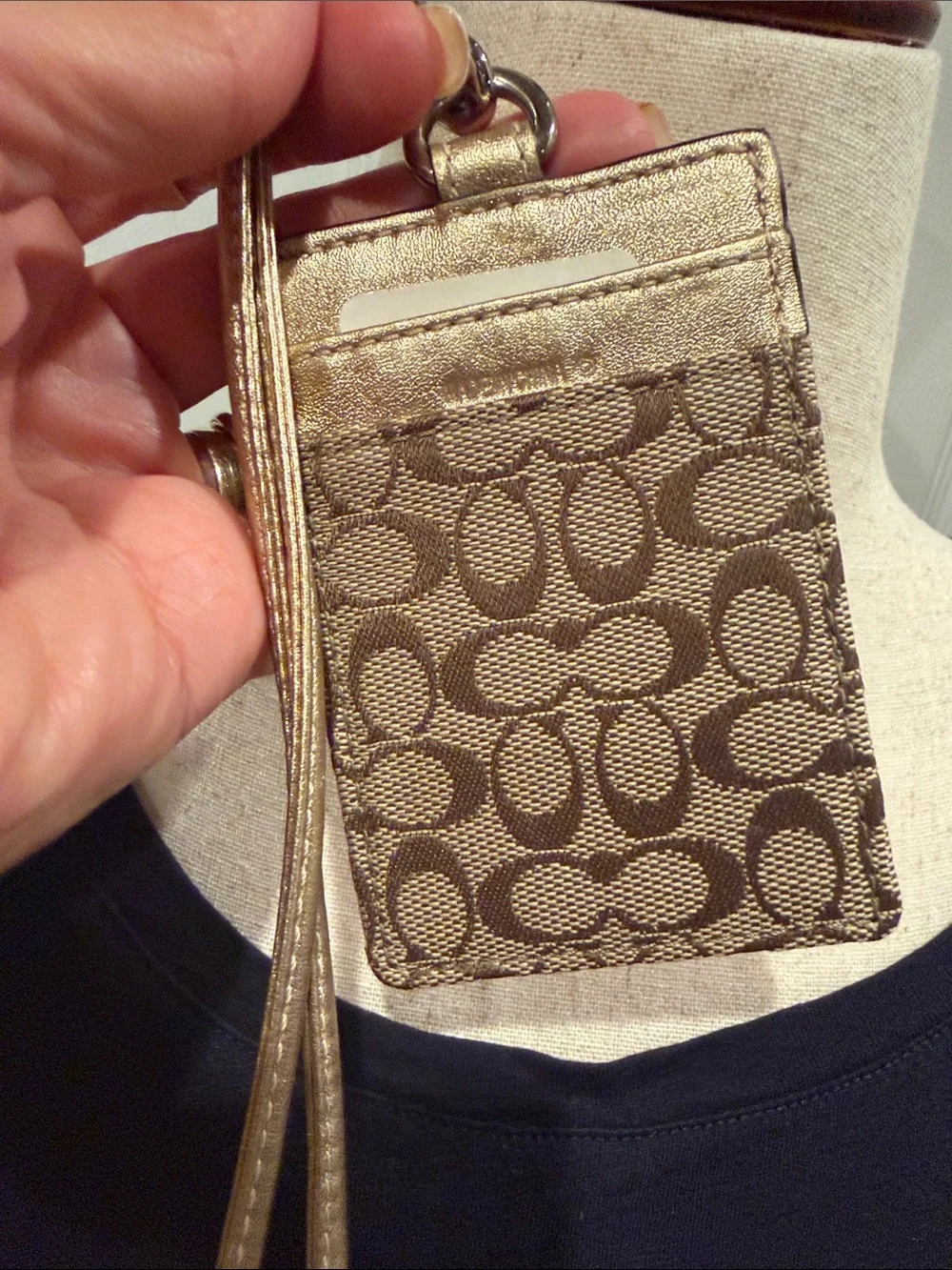 NWT Coach Signature Card Holder Lanyard in Metallic Gold and Brown